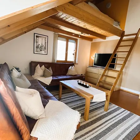 Deti'S Ferienwohnung Andernach Esterno foto